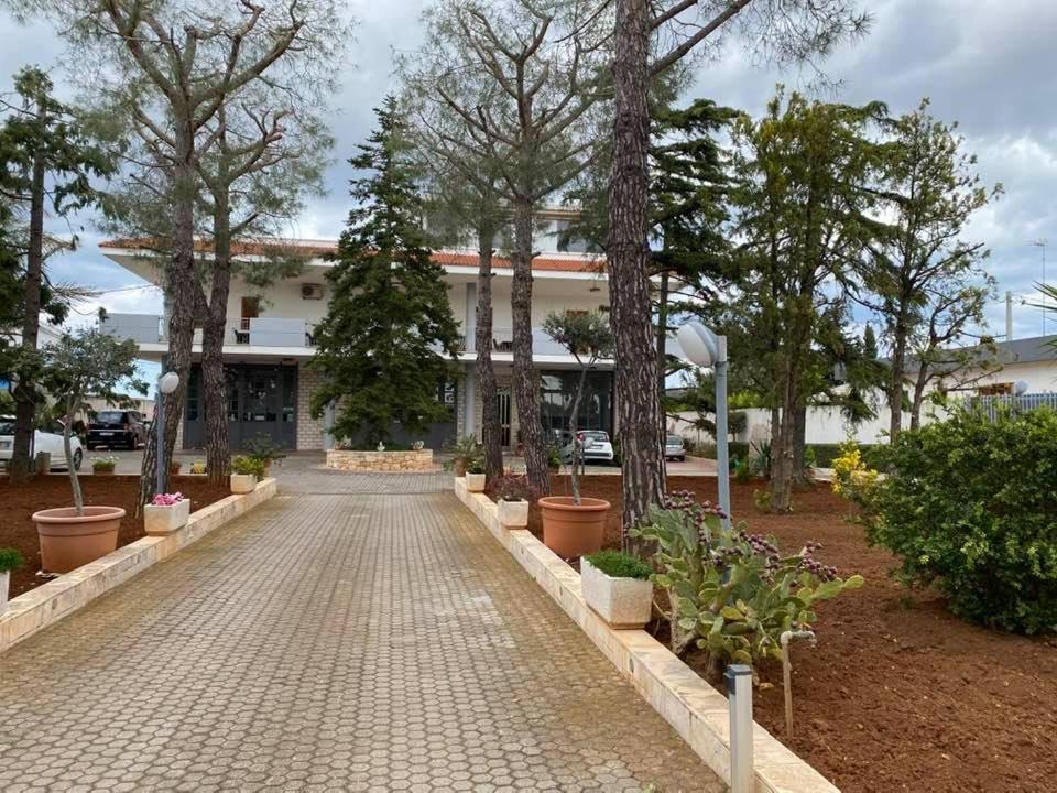 L'Isola Di Francesca Guest House Conversano Ngoại thất bức ảnh
